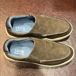 Izod Brown Loafers Moccasin-Style Slip-Ons
